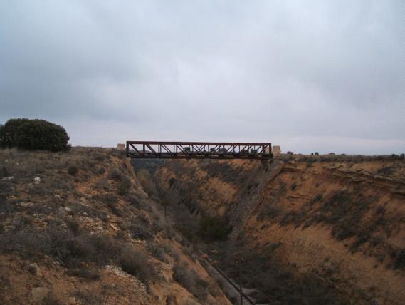 puente para ganado_puebla de eca.JPG