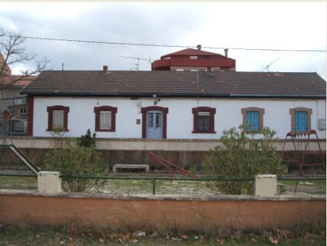 Casas de ferroviarios de Arcos de Jalón.JPG