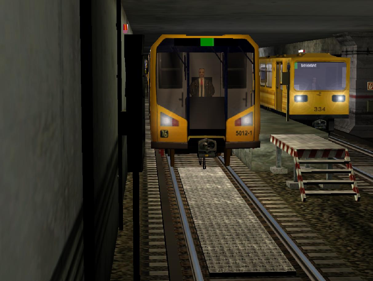 berlin subway tren.JPG